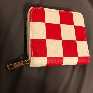 Checker Wallet